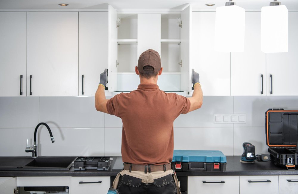 should you refinish or replace kitchen cabinets